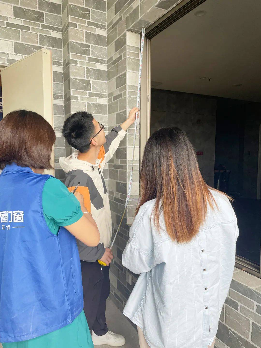 富(fu)軒全屋們(men)窗五月新(xin)商(shang)速(su)盈特訓班圓滿收官