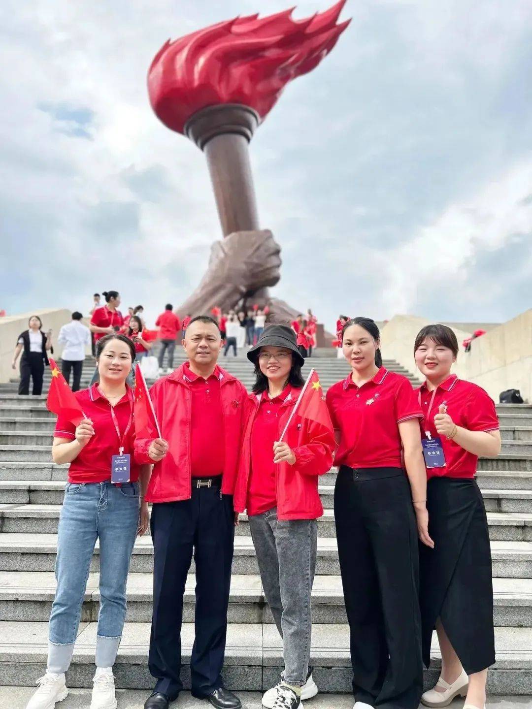聚(ju)勢(shi)燎原 再戰新(xin)征程(cheng) | 2023富(fu)軒全屋們(men)窗年(nian)中(zhong)營(ying)銷峰會圓滿收官！ 