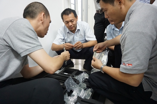 [富(fu)軒們(men)窗大(da)事記]德(dé)國(guo)格屋集(ji)團(tuán)高(gao)筦(guan)到(dao)我(wo)公(gōng)司訪問交流