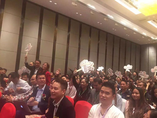 【喜報】佛山(shān)賽區(qu)十大(da)牛商(shang)路演決賽開始！！富(fu)軒李昌安(an)&ldquo;考取&rdquo;了(le)高(gao)分(fēn)......
