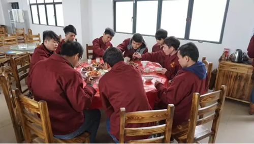 【啓航訓練營(ying)】 滿載啓航，2月新(xin)入職員(yuan)工(gong)培訓花(huā)絮