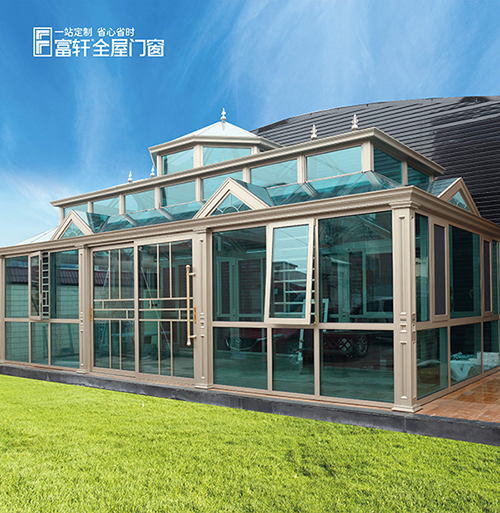 相約2022上海建(jian)博會，富(fu)軒全屋們(men)窗“潮(chao)生(sheng)活，匠新(xin)品(pin)”